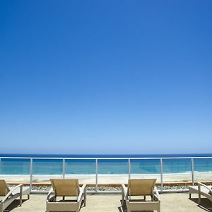 Two-Bedroom Apartment Ocean View